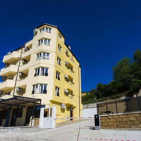 Vendégház вихрен-сандански 3*